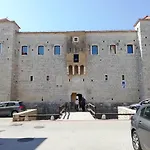 Mateo Каштела