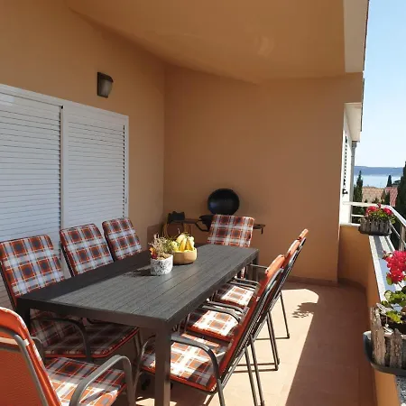 Mateo Apartment Kastela